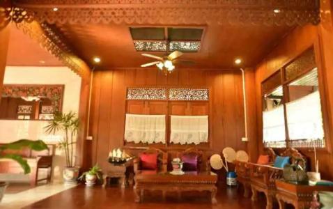 Baan Kumwan Boutique