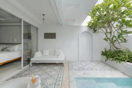 The Inside House - 104