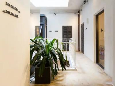 Merchant Suites - 19