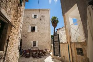 Guest Houses