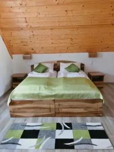 Rustic Inn River - 32