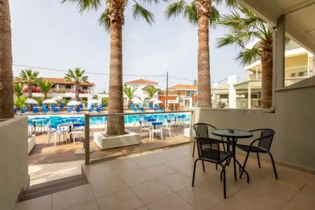 Cameo Beach Resort - 17