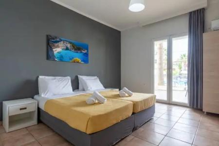 Cameo Beach Resort - 5