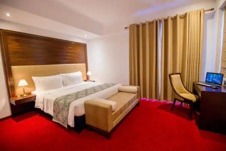 Trillium Boutique City - 60