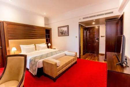 Trillium Boutique City - 18