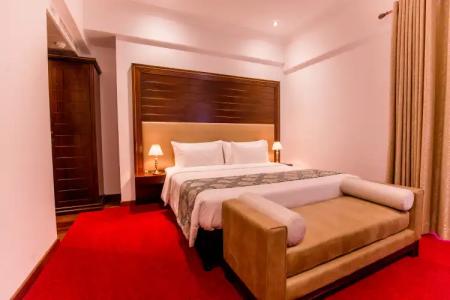 Trillium Boutique City - 44