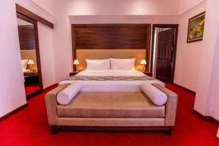 Trillium Boutique City - 7