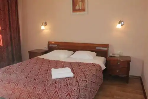 Готель Таверна - 9