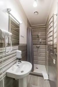 Opera Passage & Apartaments - 102