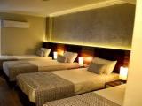 Standard Quadruple room with city view