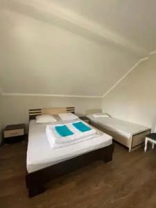 VIP hostel - 4