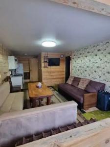Yashkin Dom Guest Houses - 86