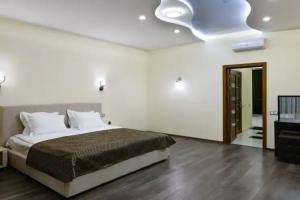 SKY RIVER Club complex