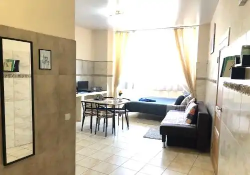 Modern Apartnear metro Pecherska - 44