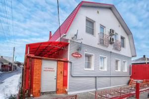 Tri Zvezdi na Donetskoy Mini-hotel, Liski