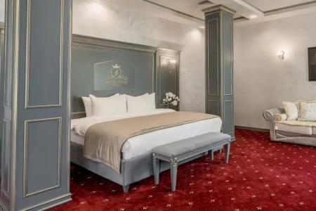 Imperial Palace - 142