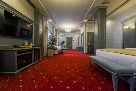 Imperial Palace - 145