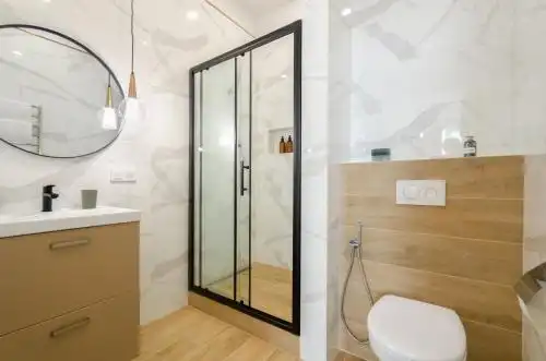 Kyiv View Railway Station - 10