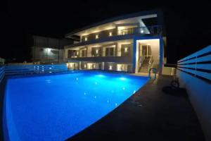 Zigzag Mini-hotel, Zatoka
