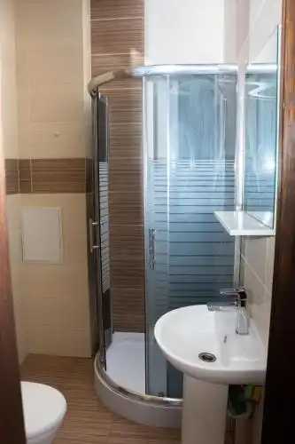 Monada & Hostel - 35