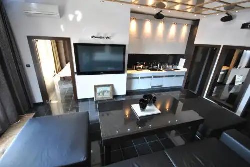 Arcadia Promenade Grand Apartments - 27