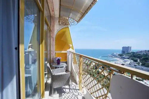 Arcadia Promenade Grand Apartments - 26