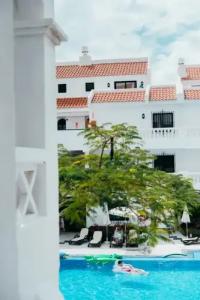 Beverly Hills Heights - 25