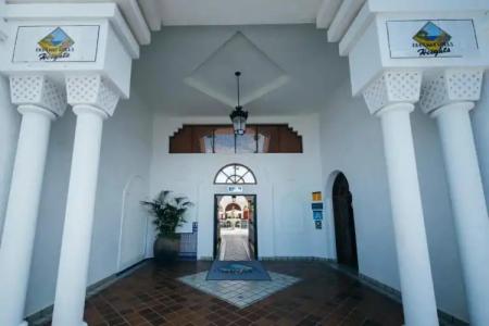 Beverly Hills Heights - 34