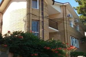 Guest House on Novorossiyskaya 145