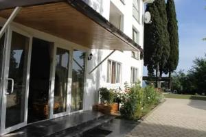 Zhemchuzhina Hotel, Gudauta