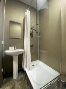 Gasfort Holiday Park Tourist base - 13