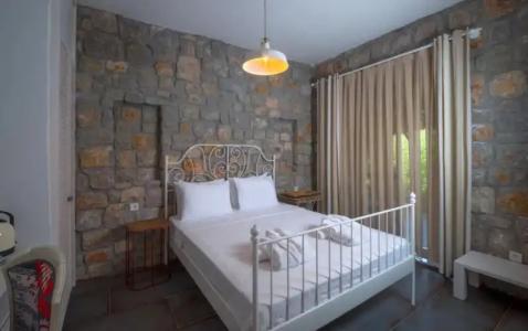 Valentina Boutique - 1