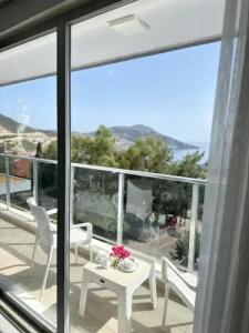 Mogons Exclusive - 94