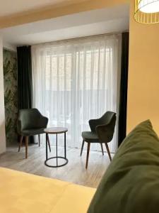 Mogons Exclusive - 67