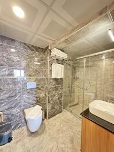 Mogons Exclusive - 55