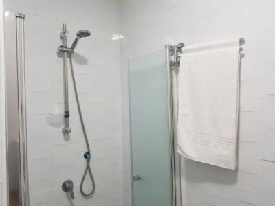 Airport Guest House - 45