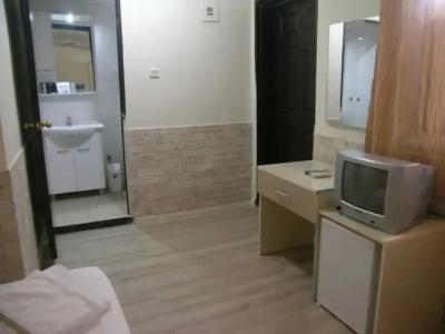 Çiftlikköy Golden Otel - 1
