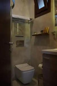 Room 23 - 108