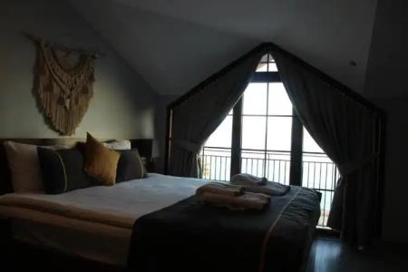 Room 23 - 158