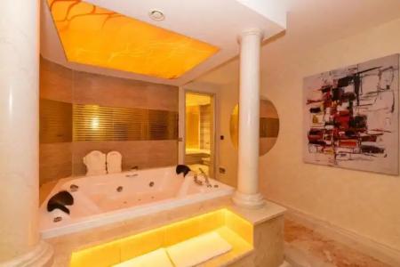 Wyndham Istanbul Old City - 163