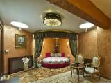 Deluxe with Spa Bath Double Suite