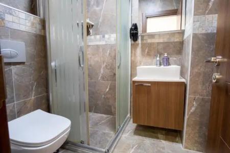 Campus Boutique - 69