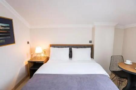 Campus Boutique - 56