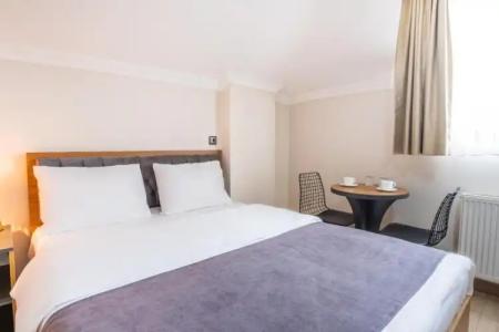 Campus Boutique - 59