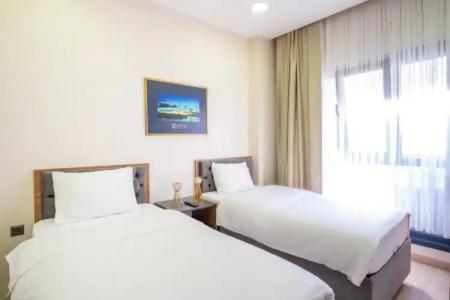 Campus Boutique - 104