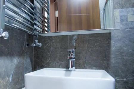 Campus Boutique - 85