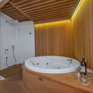 Ece Marina Suit - 59