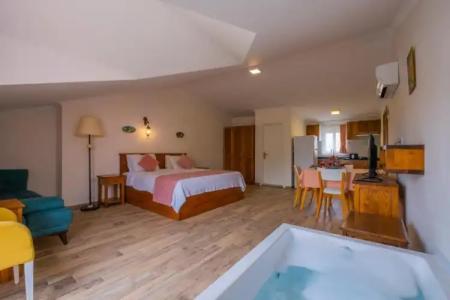 Infinity Lily Apartments - 34