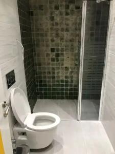 Oyster Boutique - 70