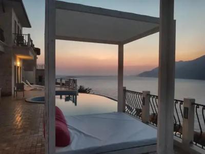 Hillcity - Adults Only - 68